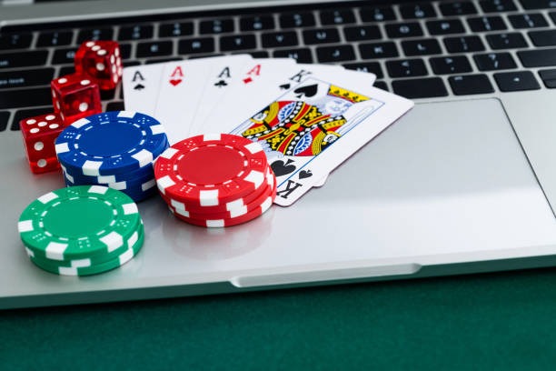 Live roulette table on hwtoto accessible during PUBG Mobile Pro League matches